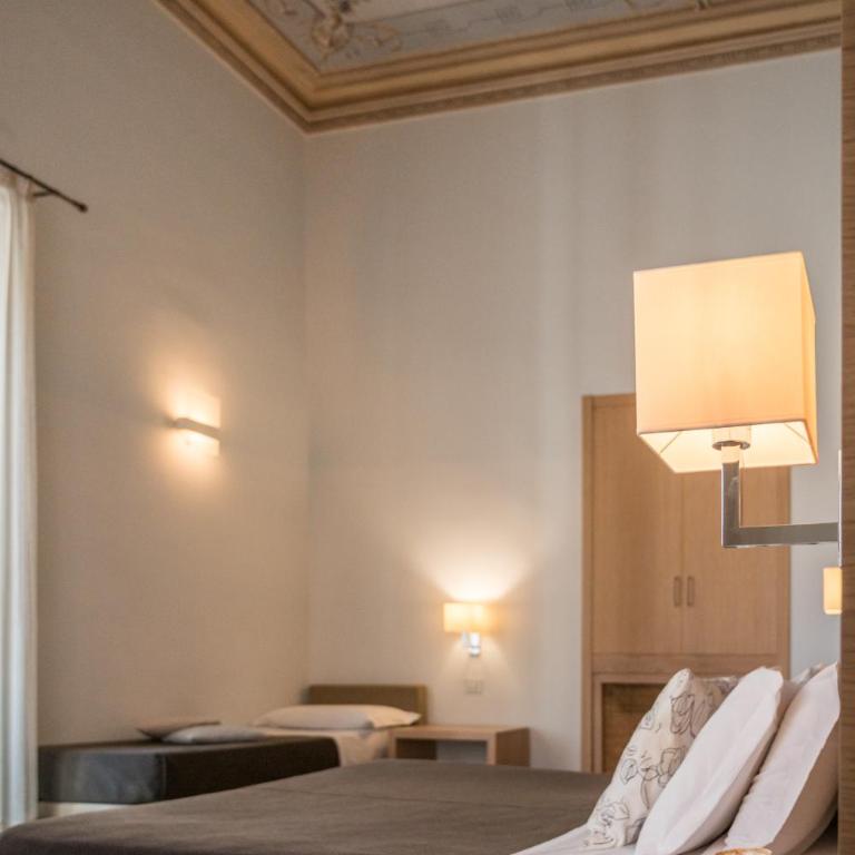 Hotel Vittorio Veneto - Camera Standard Matrimoniale/Doppia con Letti Singoli - 7