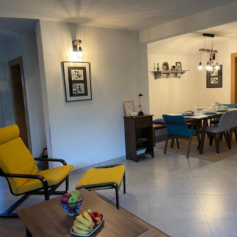 Una Verde - Two-Bedroom House - 6