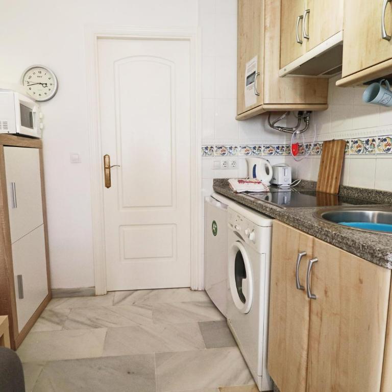 Troncon Apartment Fuengirola - Apartamento - 12