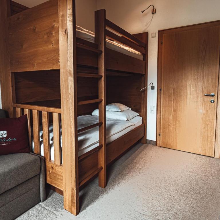 Farmhotel & Chalets Grosslehen - Junior Suite mit Gartenblick - 4