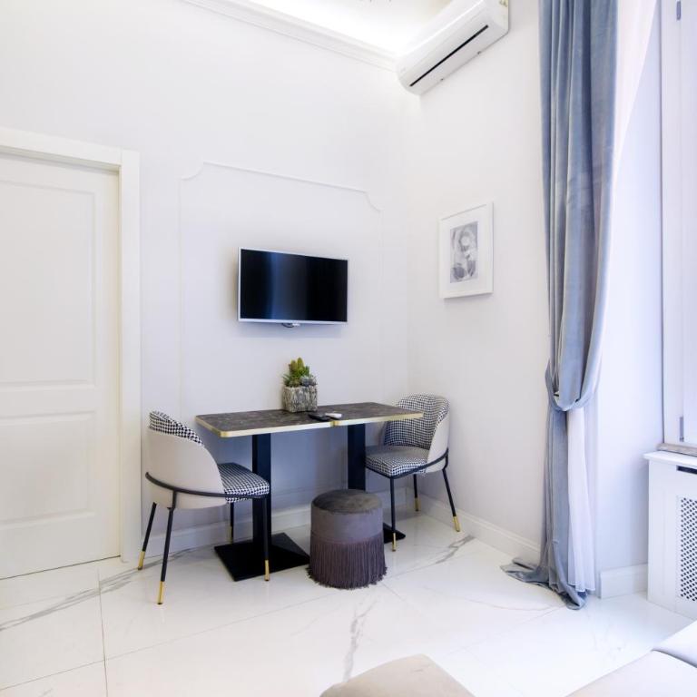 Rome Deluxe Apartments - Superior Apartment - 18