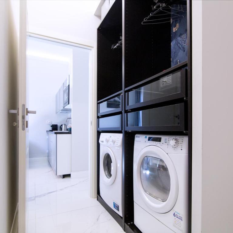 Rome Deluxe Apartments - Superior Apartment - 13