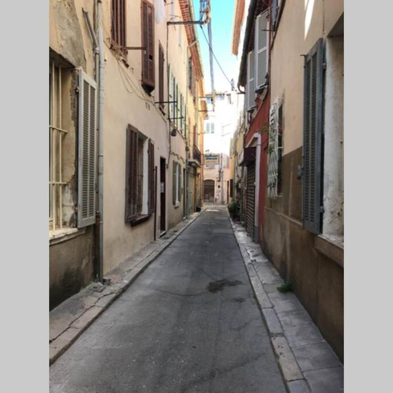 Appartement typique dans le centre historique 47m2 - Appartamento con 2 Camere da Letto - 23