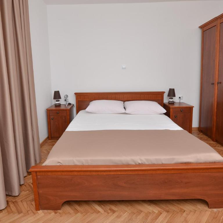 Apartments Petkovic Budva - Studio s Pogledom na Vrt - 10