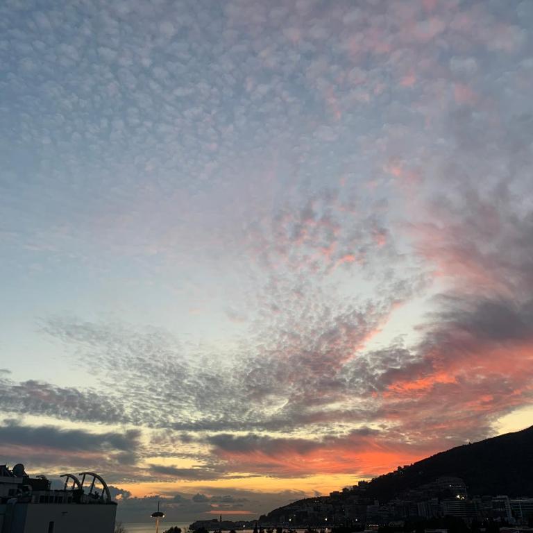 Villa Vojnic - Dvokrevetna Soba sa Bračnim Krevetom sa Balkonom i Pogledom na More - 19