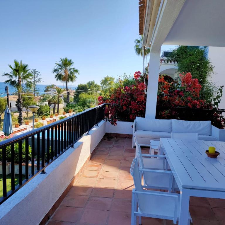 Auténtica Casa Mediterránea con vistas al mar - Casa de 6 dormitorios - 11