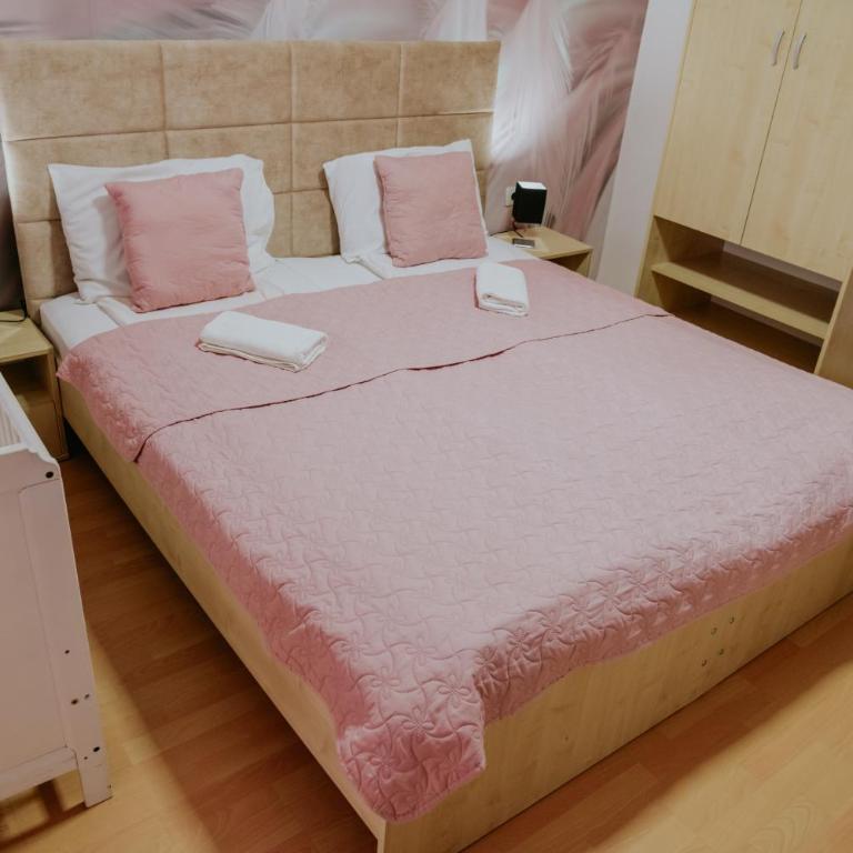 Vila Dinka - Apartman sa Pogledom na Planinu - 3