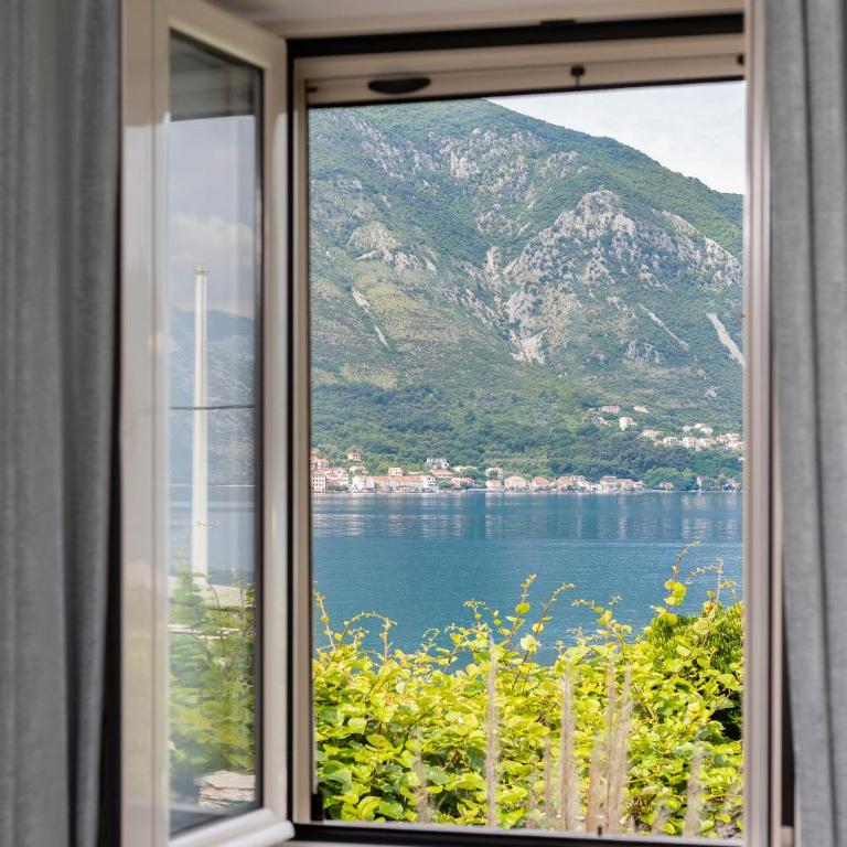Apartments D&V - Two-Bedroom Apartment with Sea View - 10