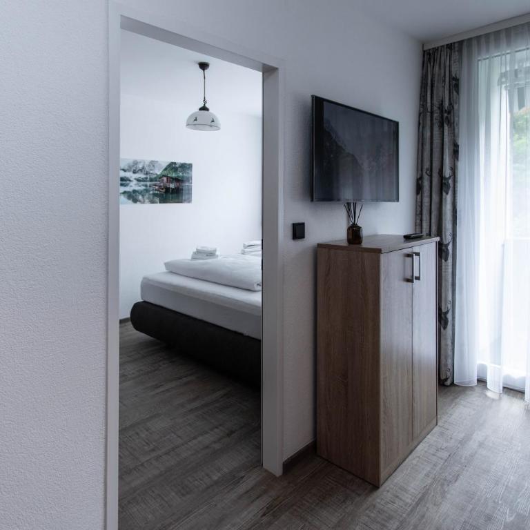 Apartment Caledonia Kaprun - Two-Bedroom Apartment - 13