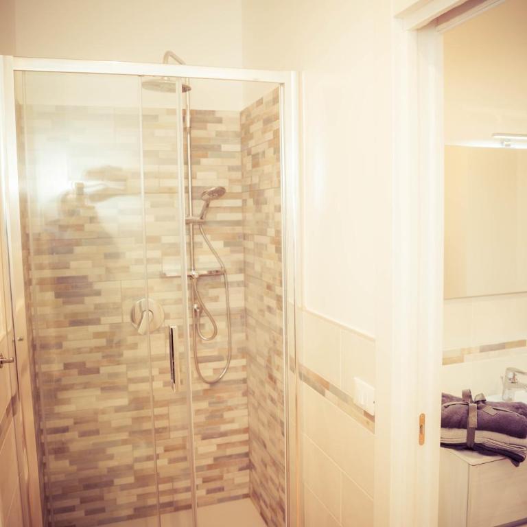 Residence Neverin Luxury Apartments-Private Garage - Appartamento Standard - 15