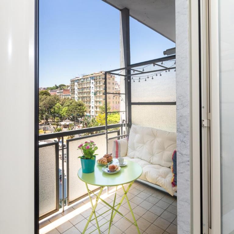 Studio19 - Double Room with Balcony - 8