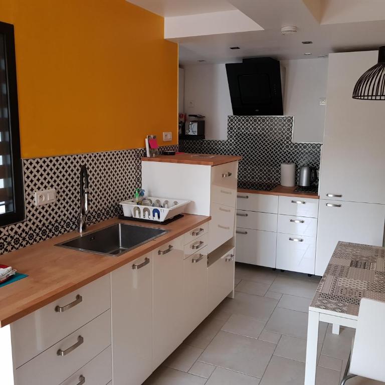 Bel appartement spacieux et confortable idéalement situé - Apartment mit 2 Schlafzimmern - 8