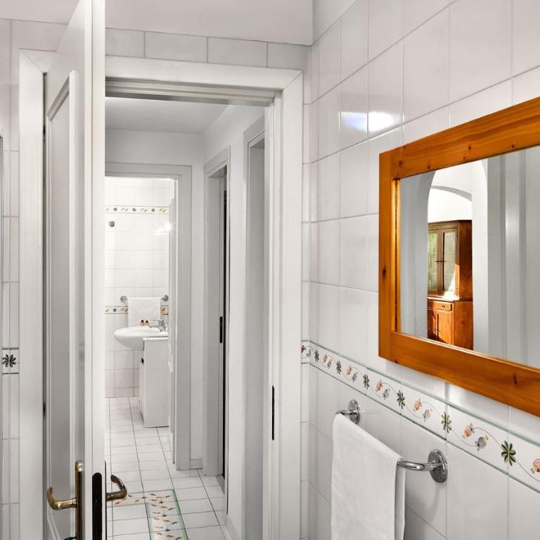 Caruso 1 by Villasandco RentalSorrento - Three-Bedroom Apartment - 8