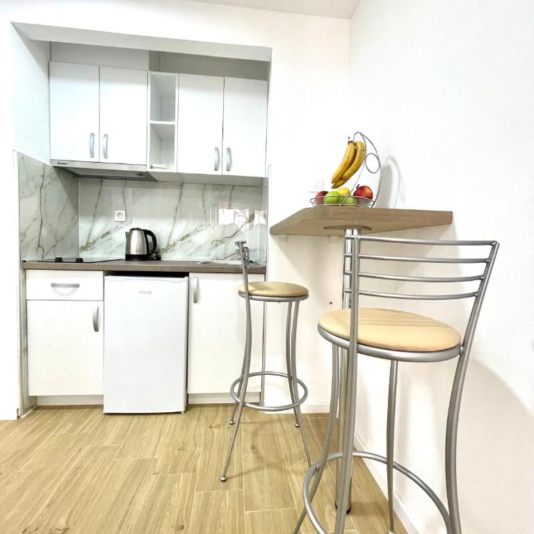 Parapid Apartments Budva - Studio sa Terasom - 10