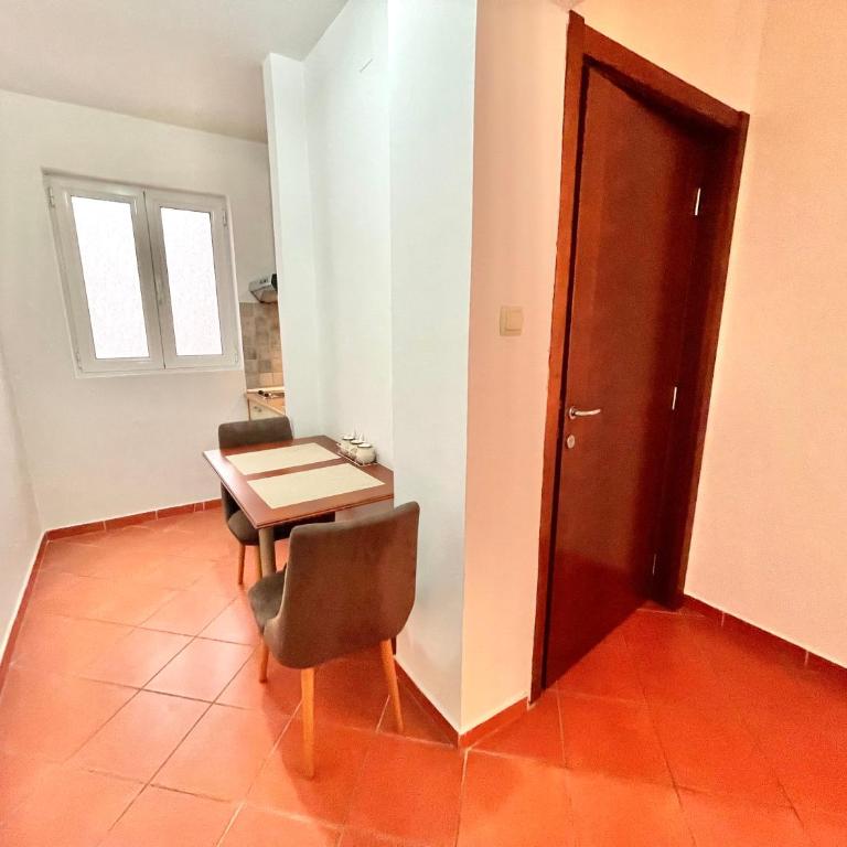 Apartments Petkovic Budva - Studio sa Terasom - 3
