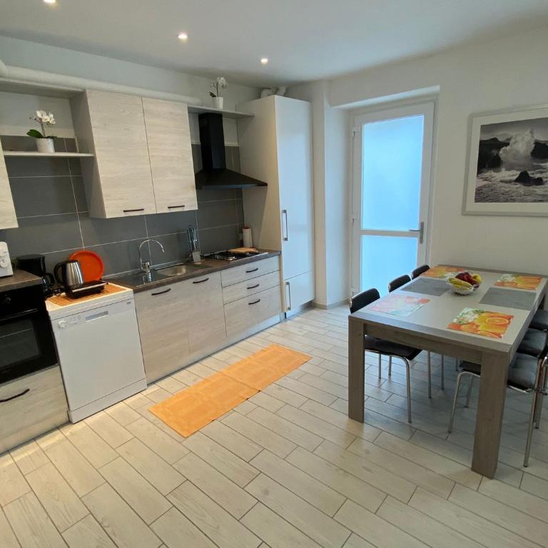 Canada - Appartamento con 2 Camere da Letto - 3