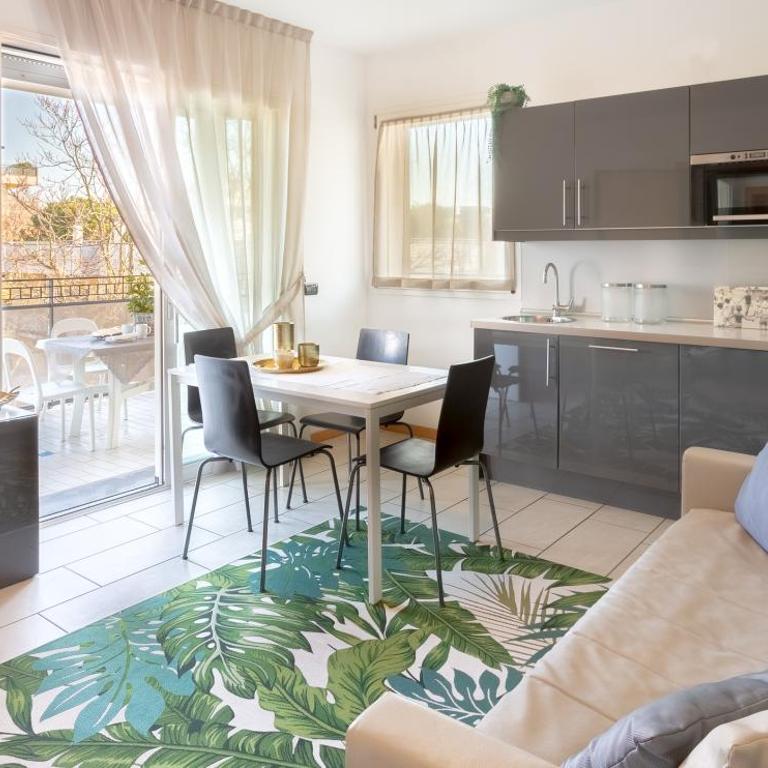 D-Place Hotel & Suite - Deluxe Junior Suite - 3