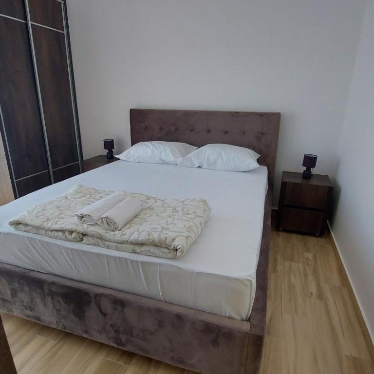 Hotel Kaligrosh - Apartman sa 2 Spavaće Sobe - 8