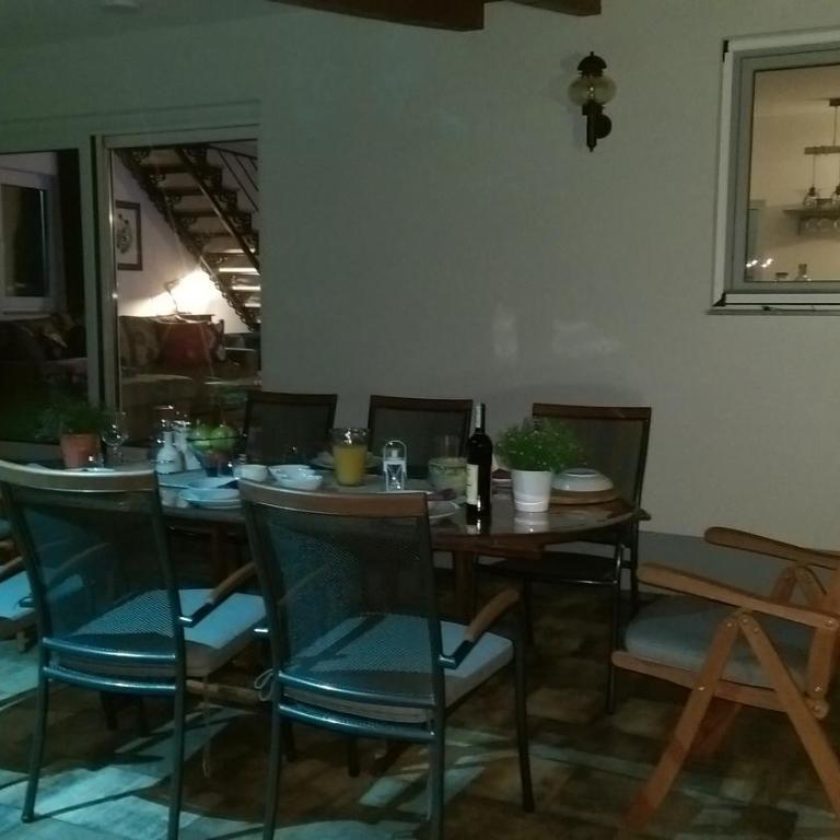 Una Verde - Two-Bedroom House - 17