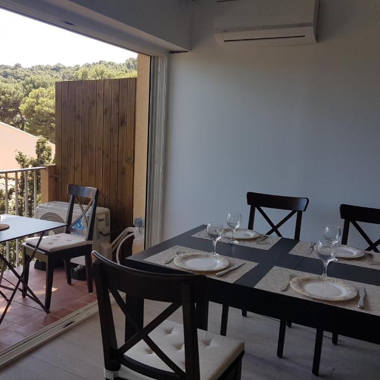 LA FRANQUI proche plage - vue mer - wifi - clim - Appartement avec Balcon - 4