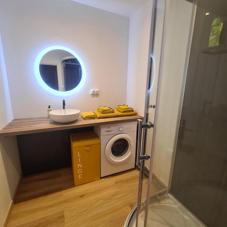 Appart plein centre lit King size , canapé lit et wifi - Appartamento con 1 Camera da Letto - 9