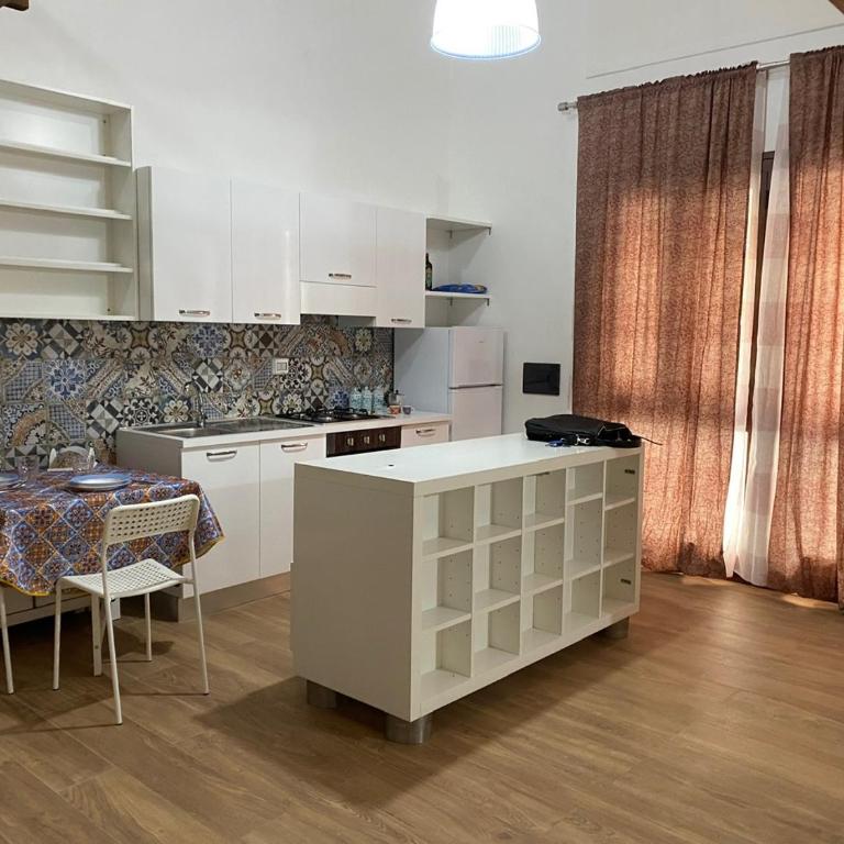 LE CASETTE - One-Bedroom House - 2