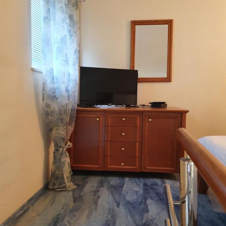 Tazex Apartments - Duplex One Bedroom Apartment with Sea View - 3