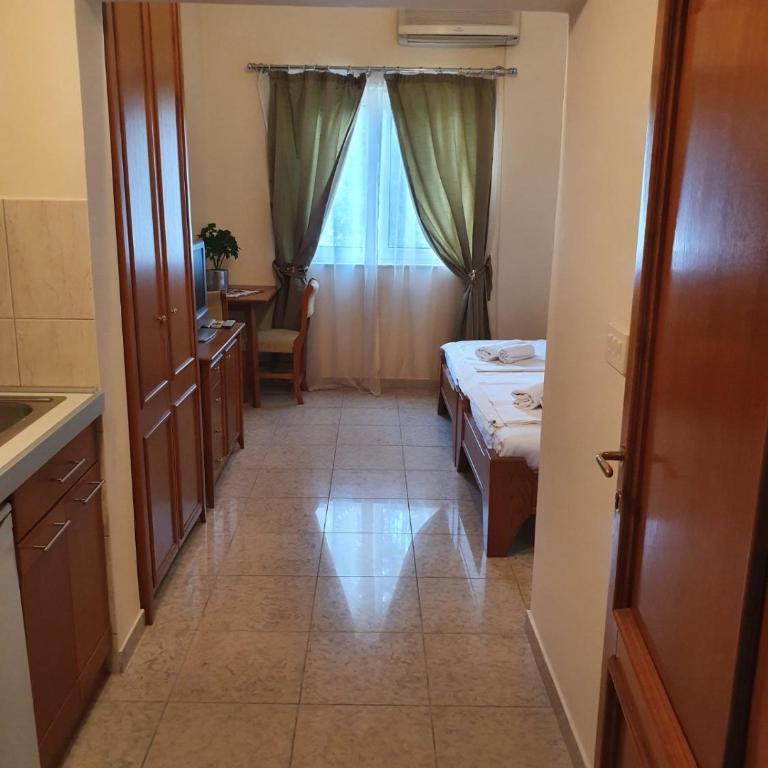 Tazex Apartments - Studio - 5