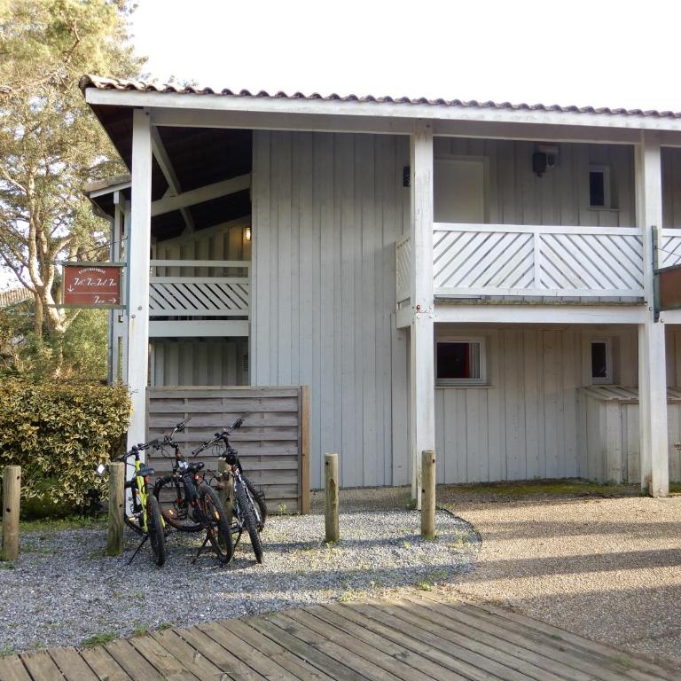 Appartement au Domaine du Golf dans résidence de vacance - Appartement 2 Chambres - 33
