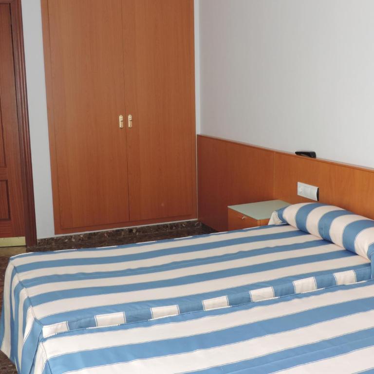 Hotel Costa San Antonio - Double or Twin Room - 9