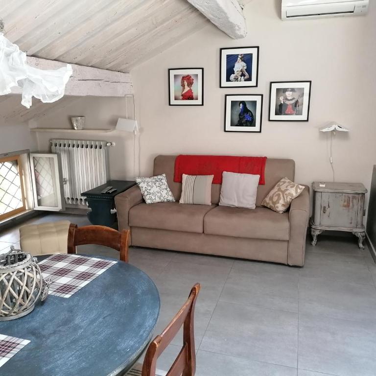 Romantica Mansarda - One-Bedroom Apartment - 6