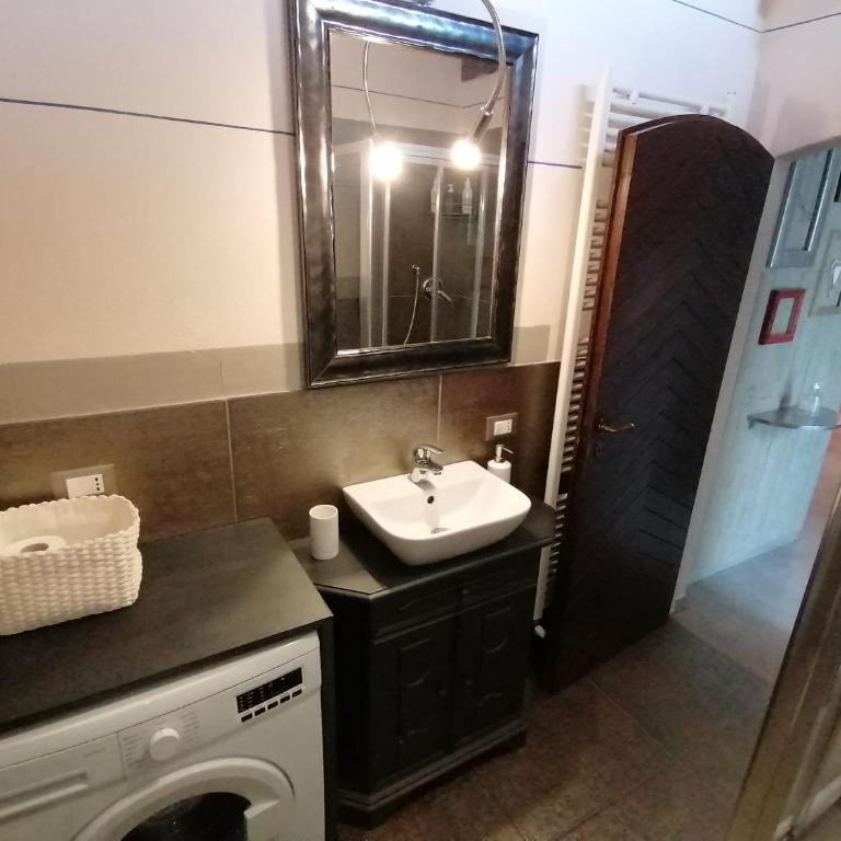 Romantica Mansarda - One-Bedroom Apartment - 9