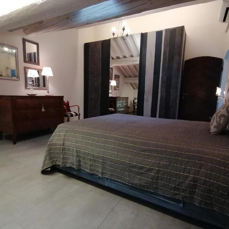 Romantica Mansarda - One-Bedroom Apartment - 12