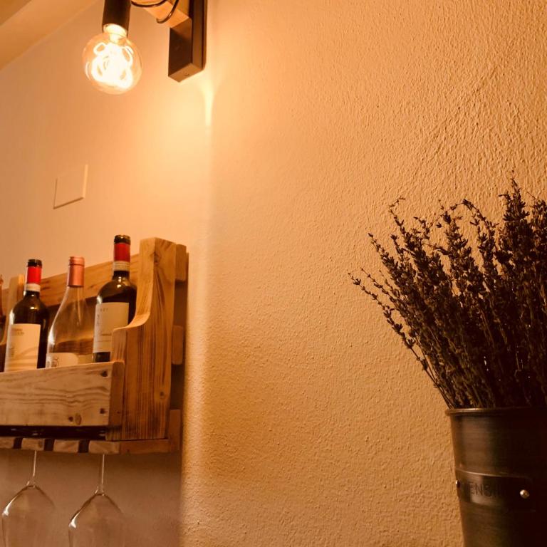 Charming Attic Apartment With Balcony & Swimming Pool - Appartamento con 3 Camere da Letto - 33