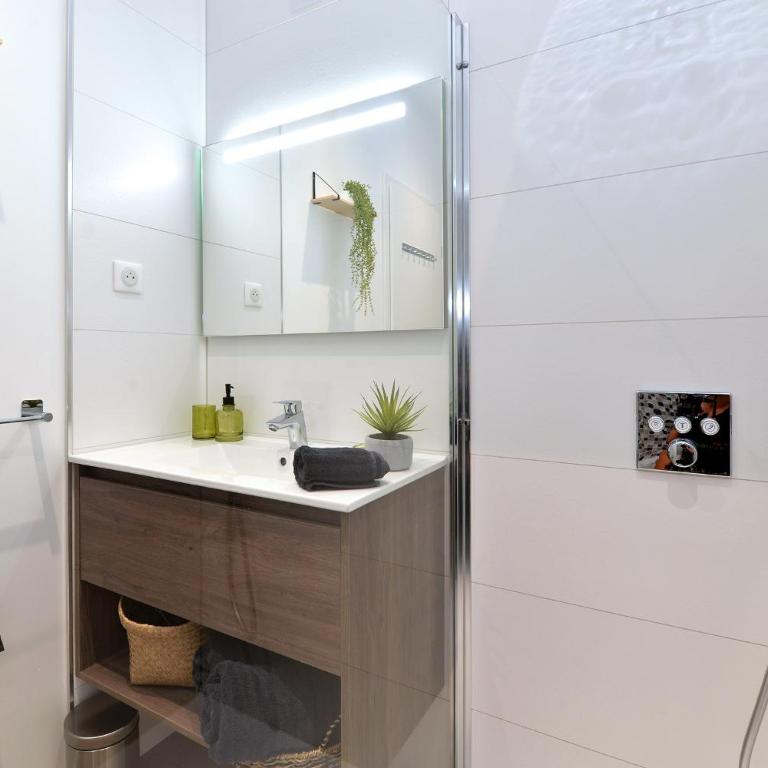 Suite Le splendide du centre historique avec climatisation - Deluxe Suite - 5