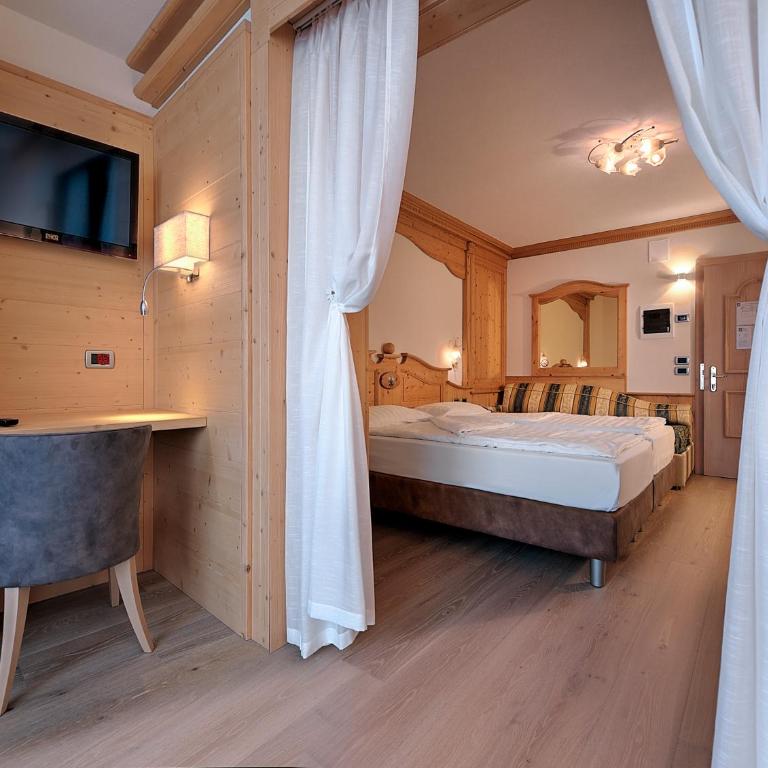 Hotel Madonna delle Nevi - Junior Suite - 1