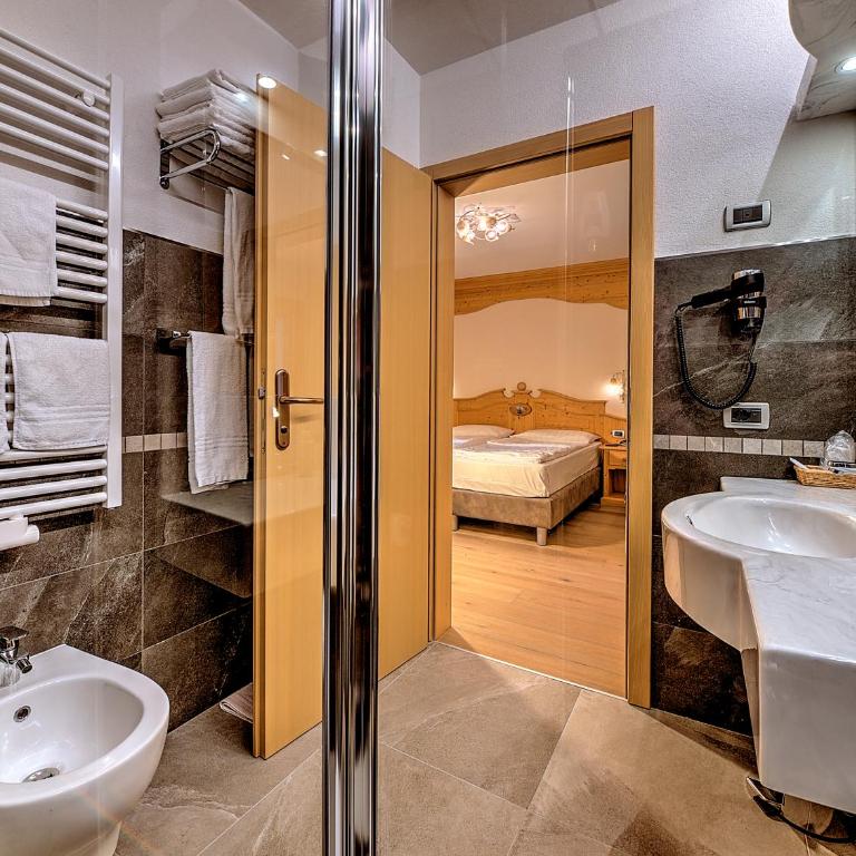 Hotel Madonna delle Nevi - Junior Suite - 3