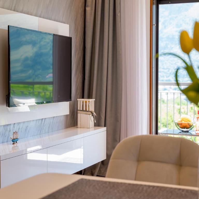 Montefiori Lux View Apartment - Apartment with Sea View - 35