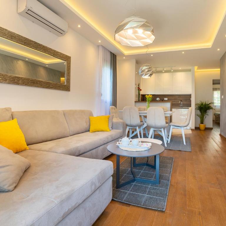 Montefiori Lux View Apartment - Apartment with Sea View - 5