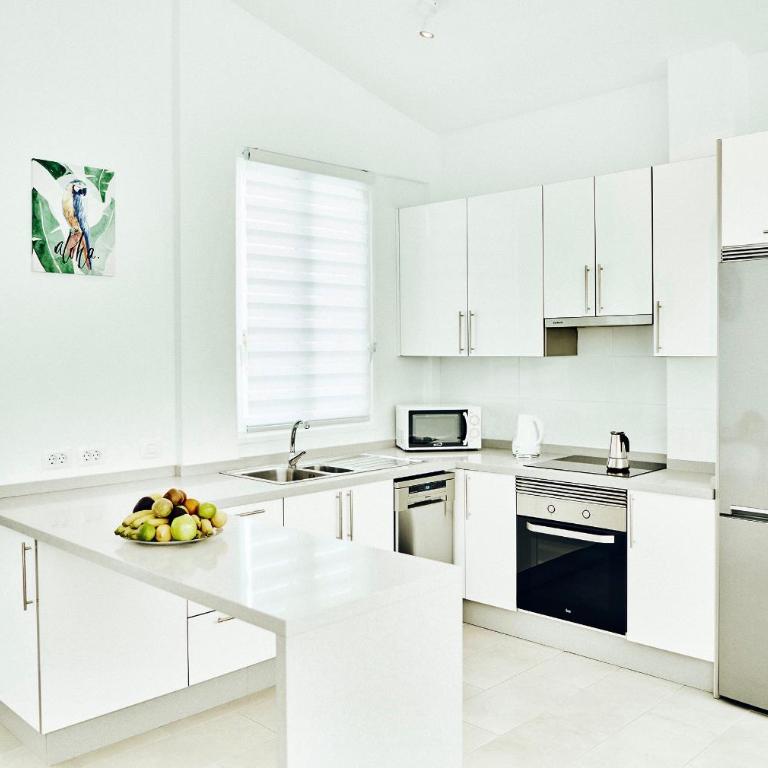VILA AMALIE - 3BDR+3 BATH in Amarilla Golf - Villa Deluxe - 4