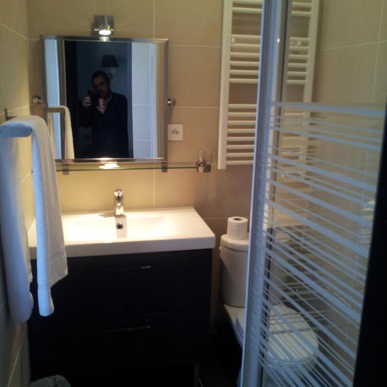 Hotel Azur - Chambre Simple Standard - 2