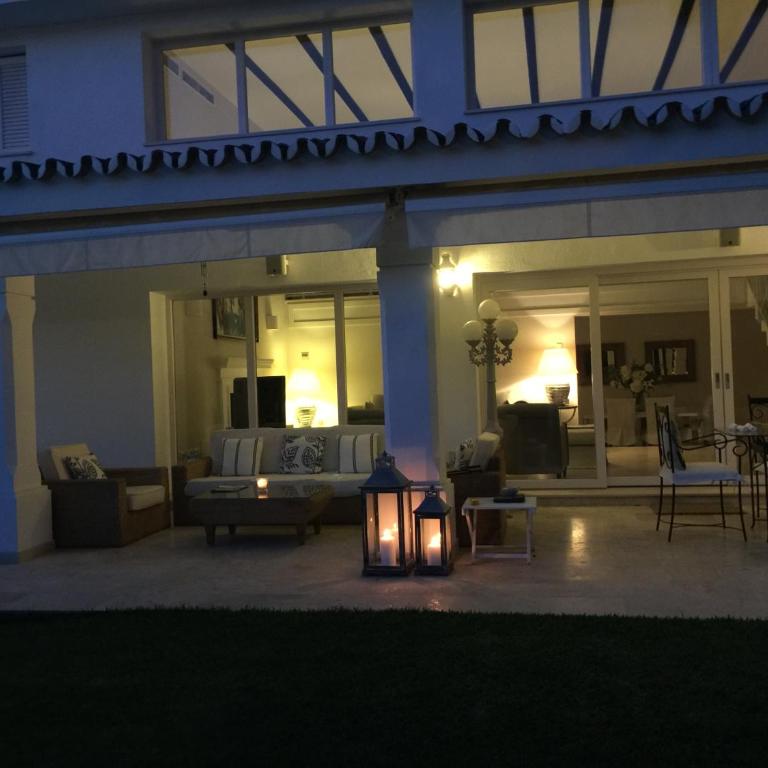 Coral Beach Aparthotel - Villa Deluxe - 10