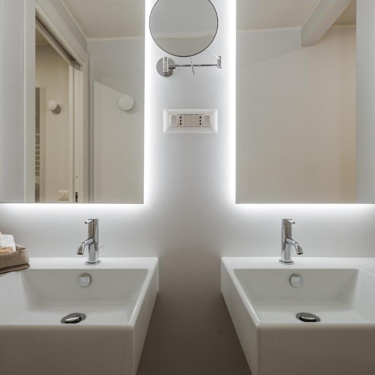 Nikis Collection Navona - Deluxe Room - 26
