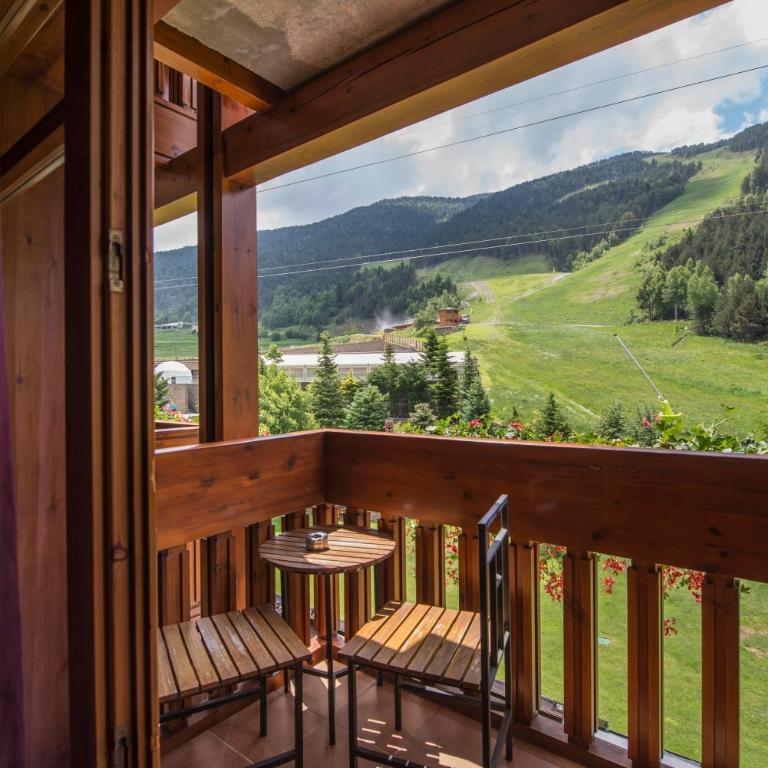 Hotel Nordic - Zweibettzimmer mit Blick auf Skipisten - 1