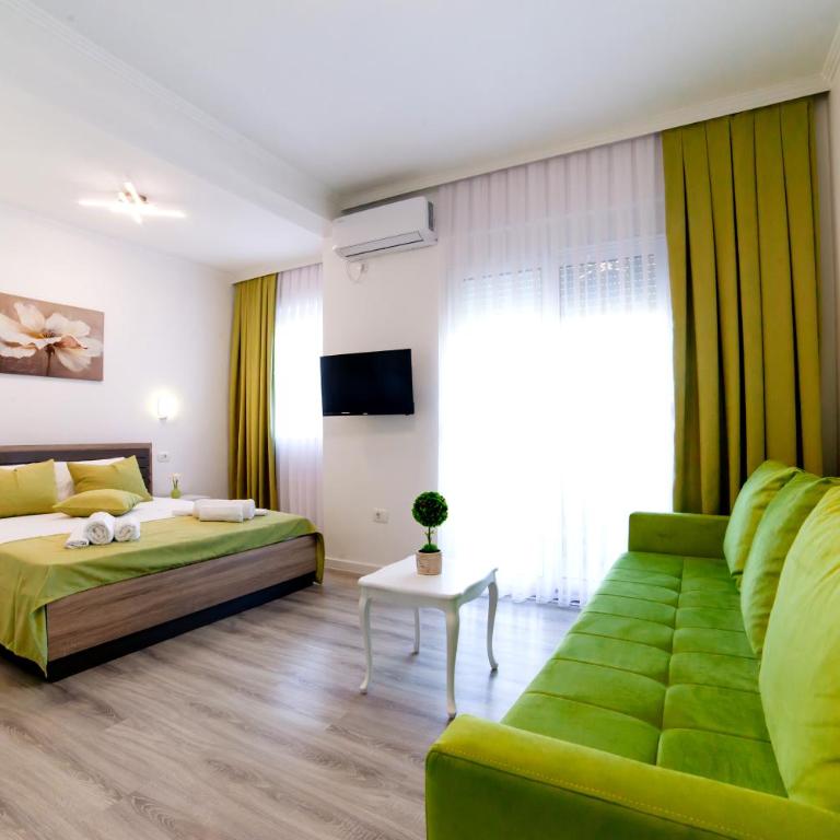 Apartments Hoxha - Deluks Trokrevetna Soba - 1