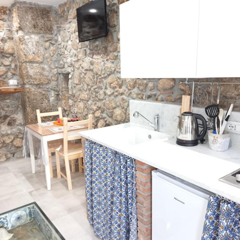 Cortile delle mura - Appartamento con 1 Camera da Letto - 2