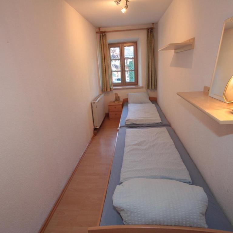 Stanzl Haus - Apartment mit 3 Schlafzimmern und Balkon - 3