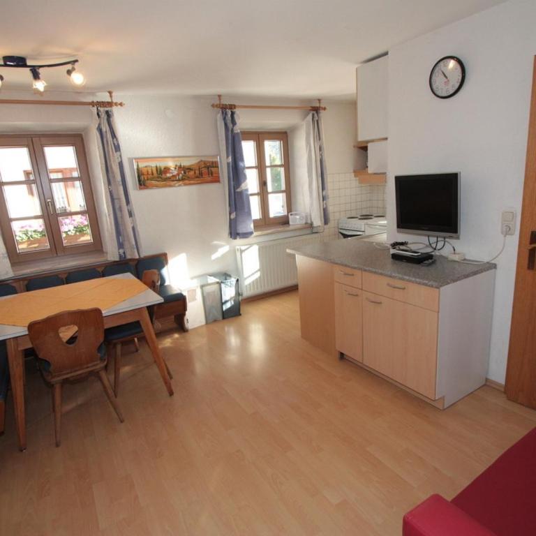 Stanzl Haus - Apartment mit 3 Schlafzimmern und Balkon - 2