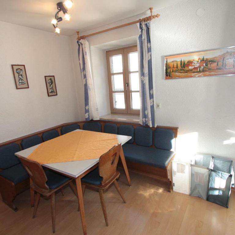 Stanzl Haus - Apartment mit 3 Schlafzimmern und Balkon - 9