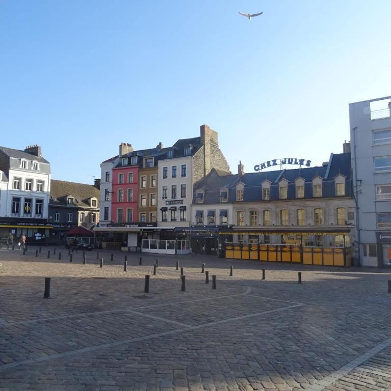 85m² en hyper-centre place Dalton (3 chambres) - Appartement 3 Chambres - 26